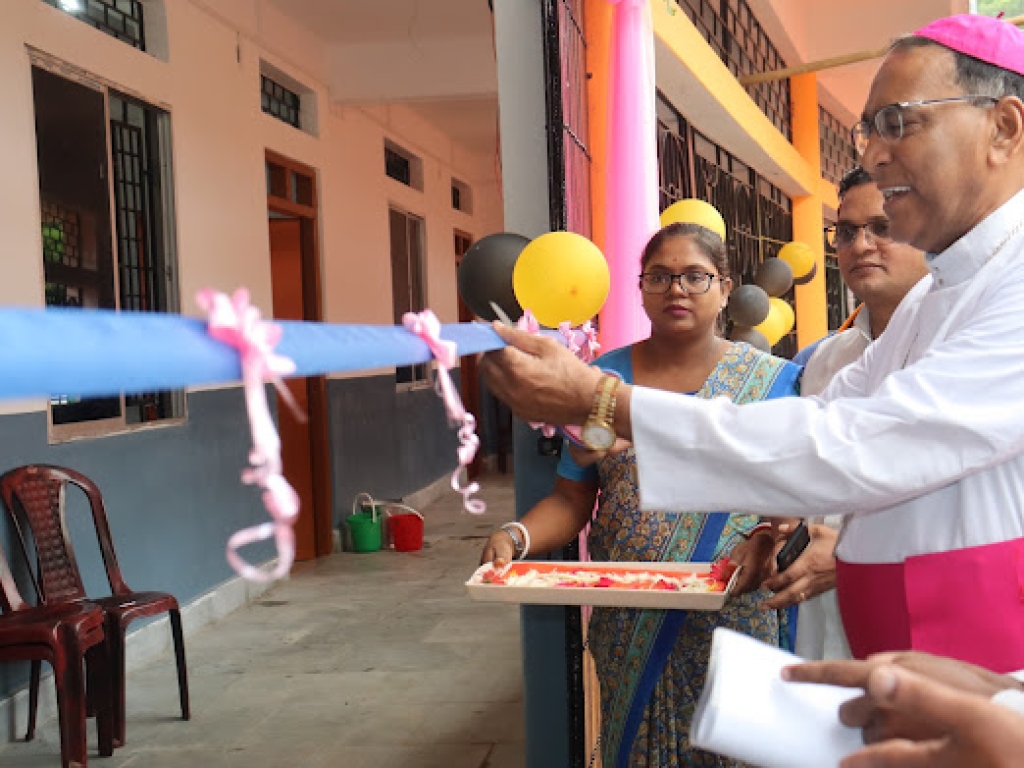Inauguration of Bishop Lumen's Block